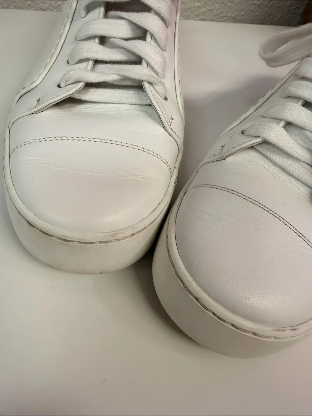 CHANEL Calfskin Gum White Interlocking CC LOGO Low Top Sneakers Shoes Size 6.5